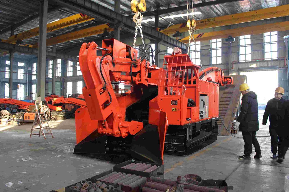 荊州 80 履帶扒渣機排名，管理模式先進的優(yōu)質(zhì)品牌
