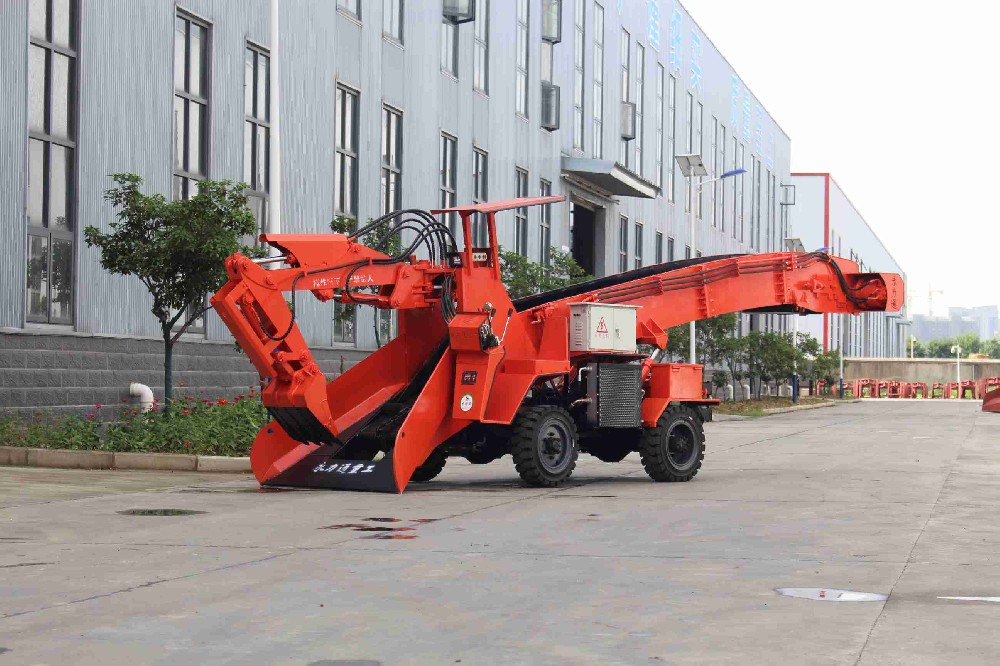 青島 80 履帶扒渣機排名榜：誰是行業(yè)佼佼者
